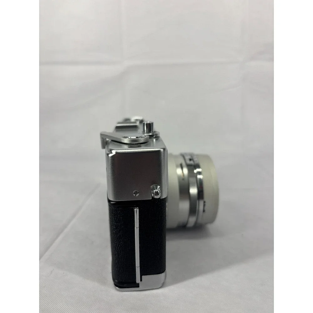 Minolta Hi-Matic 9 Classic 35mm Rangefinder Film Camera 45mm f/1.7 Lens Vintage